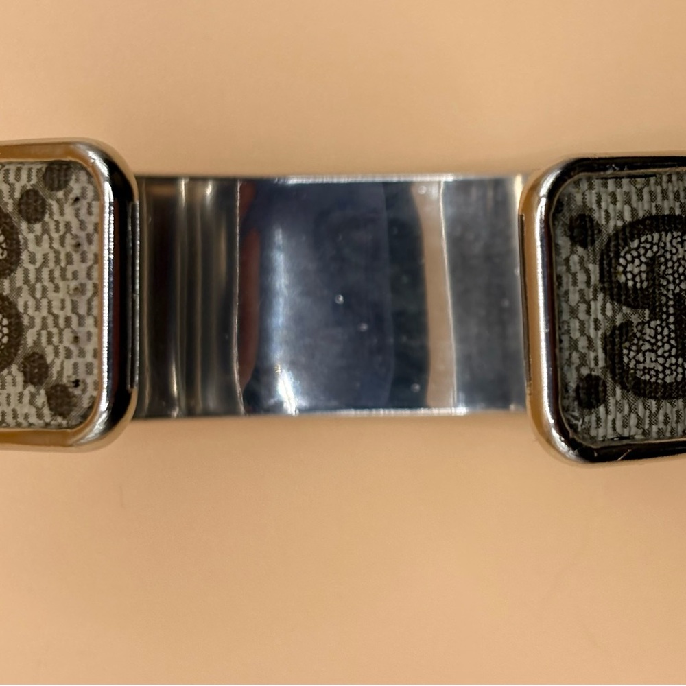 GG Gucci Cuff Bracelet - Picture 6 of 7